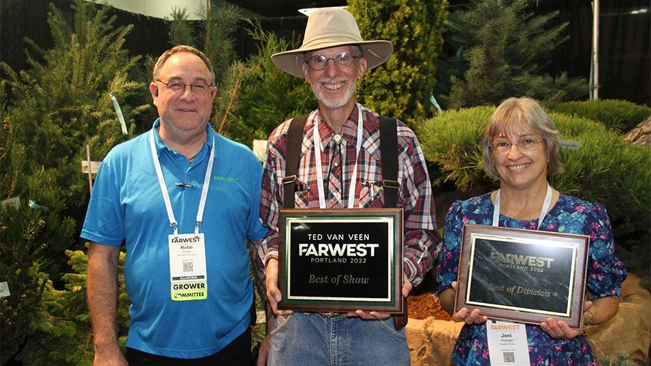 (L-R) Robb Sloan, Noname Nursery and chairman of the 2022 Farwest Show with Denny and Joni Hopper, owners of Hopper Bros