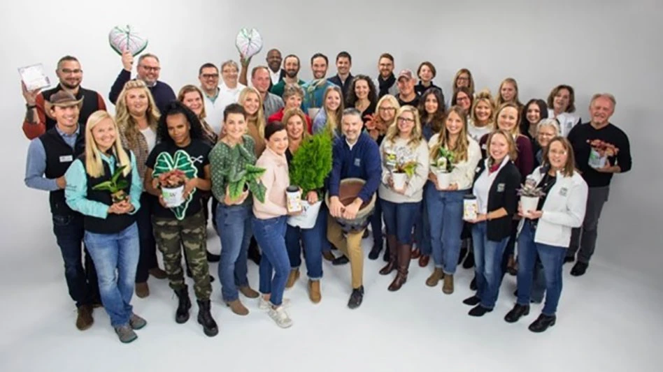 Creators Roundtable attendees joined by the Proven Winners team.